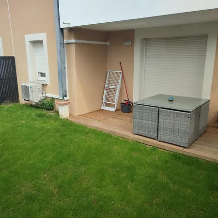 Ferienwohnung T2 Avec Jardin Proche Aeroport, Airbus, Meet Daux Exterior foto