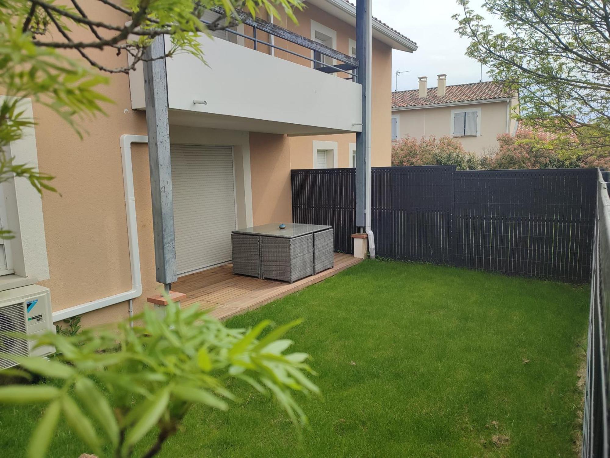 T2 Avec Jardin Proche Aeroport, Airbus, Meet Apartment Daux